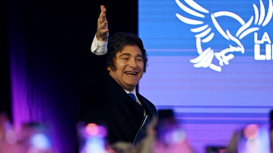 Javier Milei et son ultralibéralisme : Victoire électorale en Argentine Javier Milei et son ultralibéralisme en Argentine : un mandat placé sous le signe du triomphe.