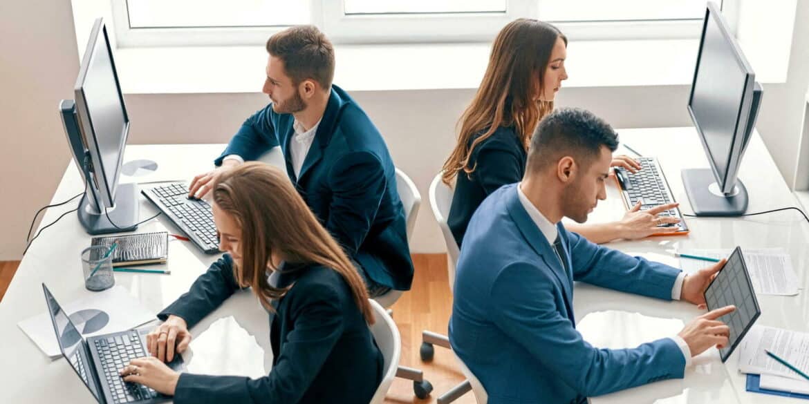 Allégez votre quotidien : Surmonter la surcharge numérique des mails et réunions. Libérer son temps : maîtriser l'infobésité des mails et des réunions