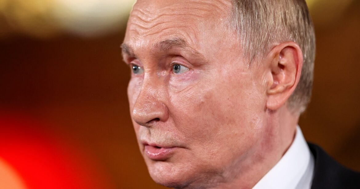 Liberté retrouvée : Refus de l'ombre du Kremlin