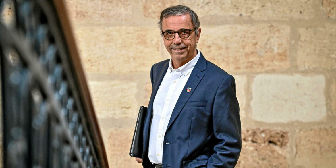 Réflexions sur l'Avenir de Bordeaux : Entre Mythes et Réalités