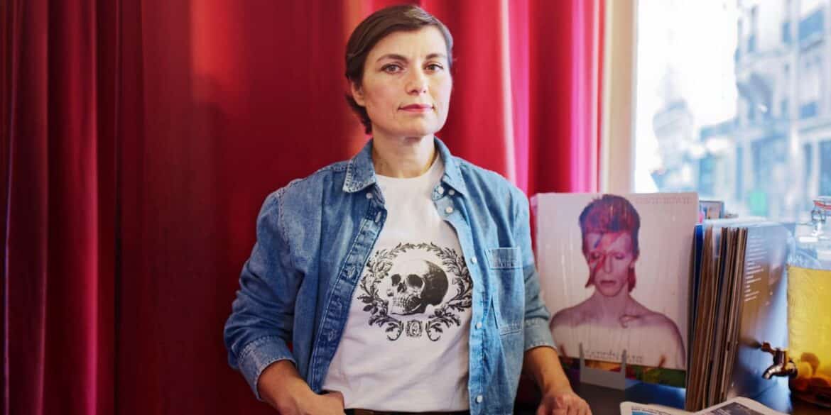 Une Décennie Après le Bataclan : L'Histoire de la Résilience d'une Ancienne Otage