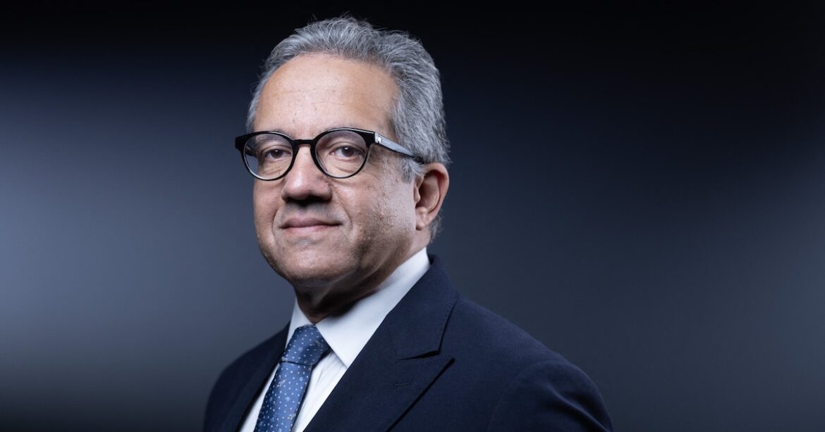 Un directeur pour l'UNESCO : Plongée dans les mystères d'une institution singulière.