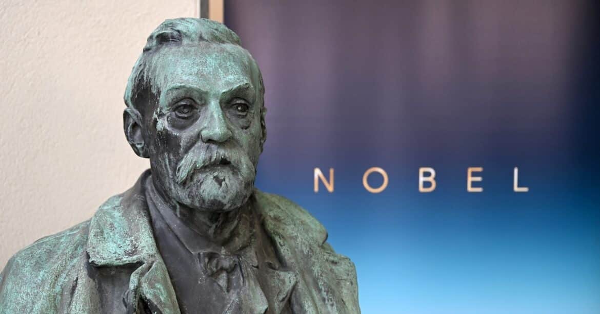 Trois pionniers de la physique célébrés par le Nobel, avec Michel H. Devoret en tête d'affiche.