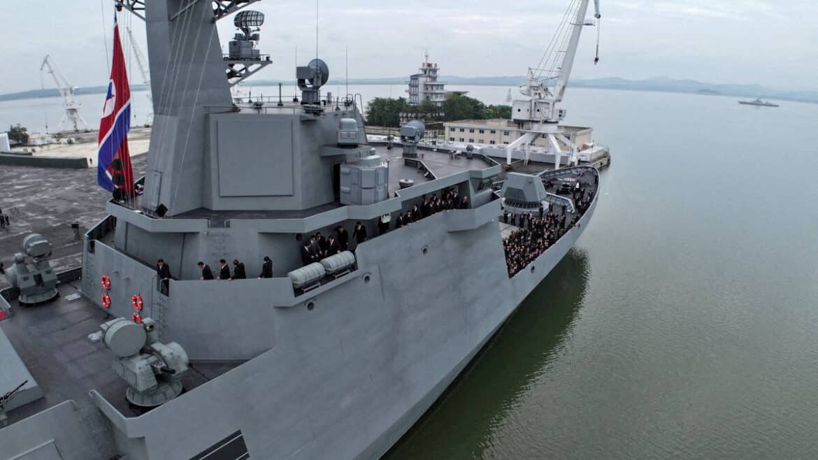 Nord-Coréen : Un missile menaçant lors du défilé militaire