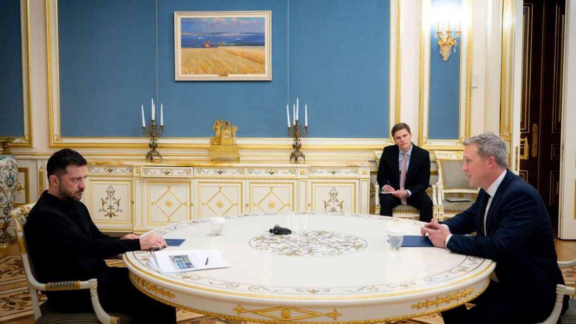 Ukraine : Stratégies américaines pour la paix et la reconstruction en temps de conflit