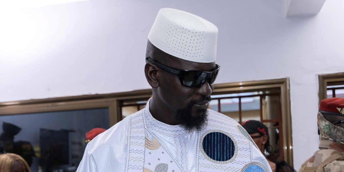 En Guinée, Mamadi Doumbouya devient le visage du changement électoral