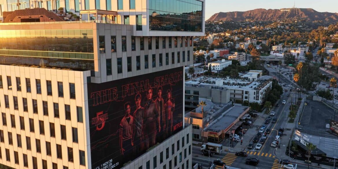 Trump remet en cause l'acquisition de Warner par Netflix et dévoile son rôle.