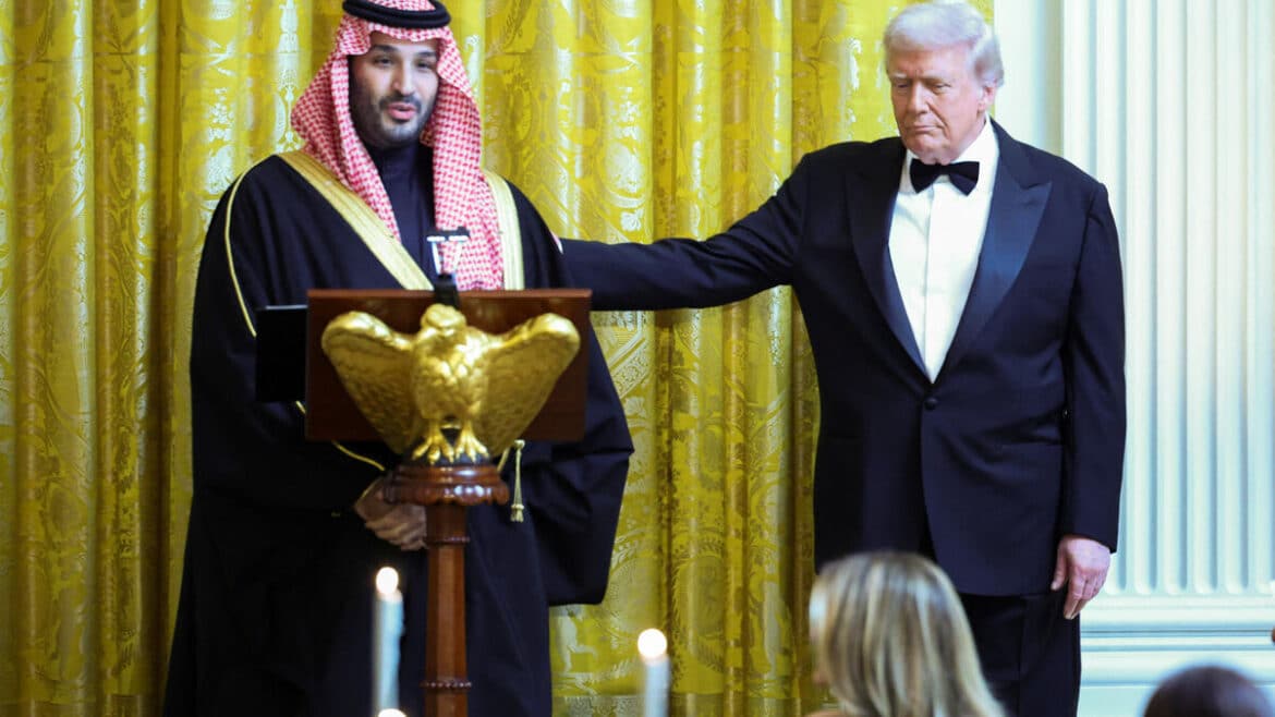 Trump proclame l'Arabie saoudite comme un allié stratégique hors OTAN.