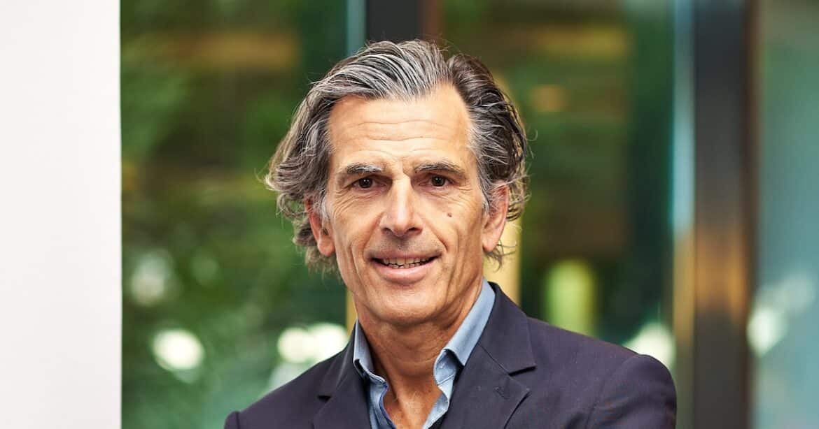 Initier chaque étudiant aux principes du quantique