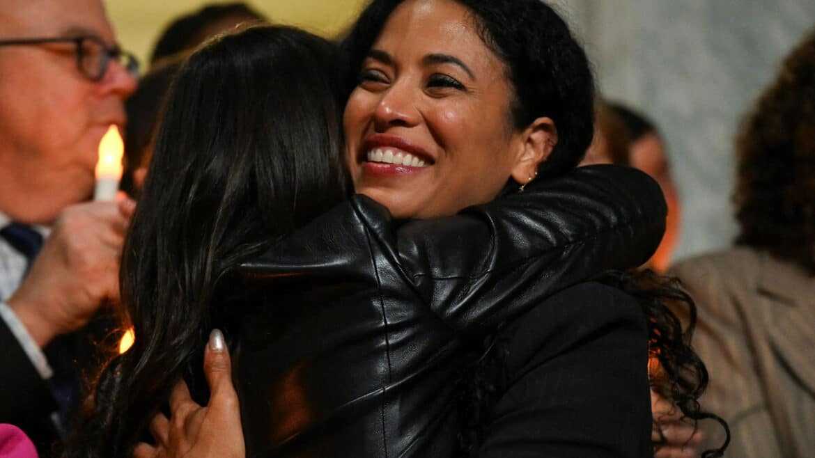 Les secrets d'Epstein dévoilés : une plongée dans les archives du Congrès.