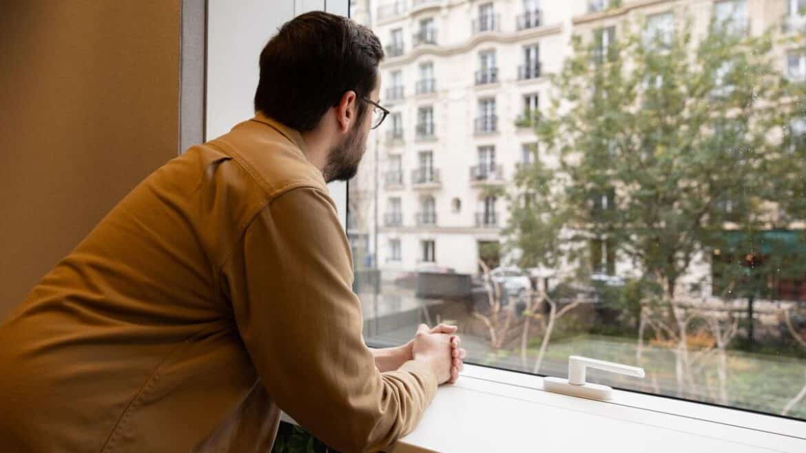 « Indemnités disparues : le combat acharné de Rémy, chômeur en quête de justice »