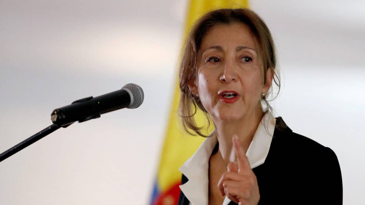Ingrid Betancourt: Vers un nouveau défi législatif après la présidentielle de 2022.