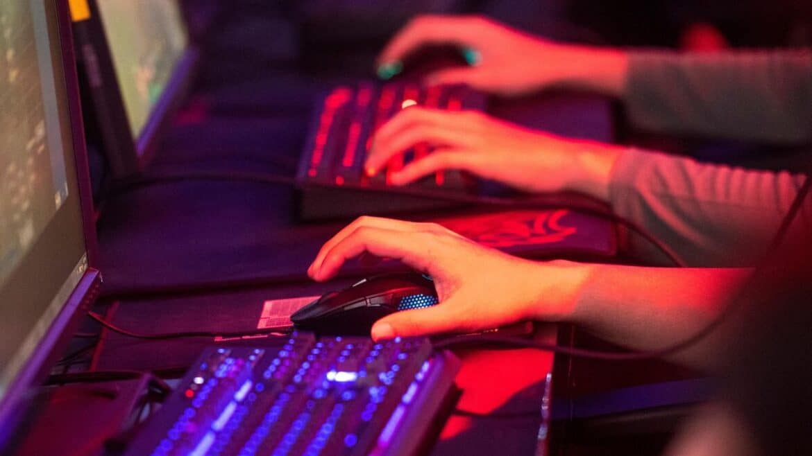 « Les armées du futur : quand l'esport devient un champ de bataille »